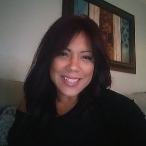 Meet your Posher, Sylvia